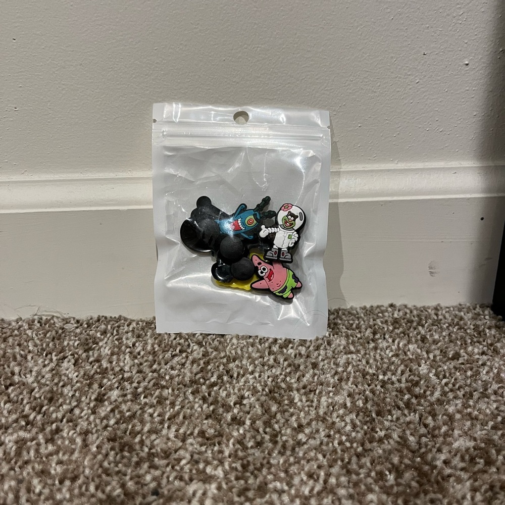 spongebob croc charms